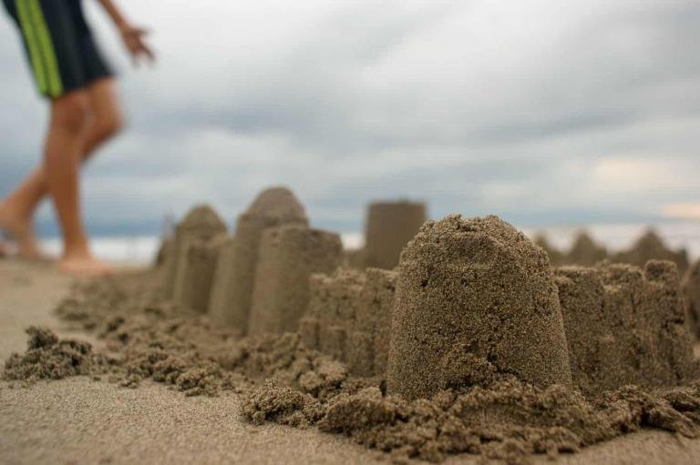 How to Build Sand Castles with Inexpensive Tools